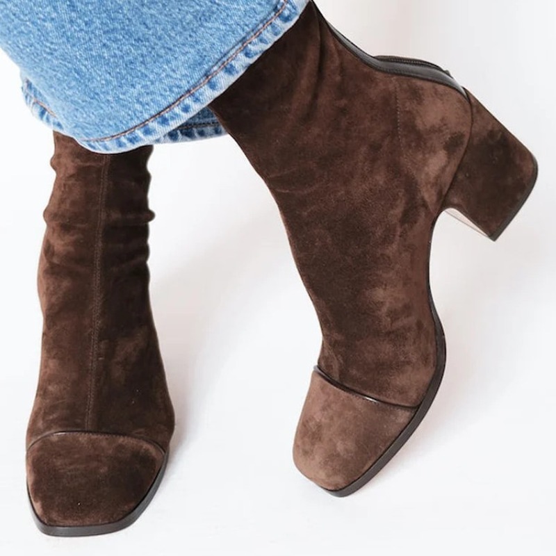 Leather Work Women Shoes - Damskie botki z zamszu, szpiczaste, zapinane